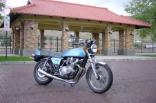 Ken's 1977 Suzuki GS 750.jpg