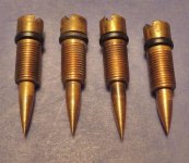 78GS750 Fuel Screws.jpg