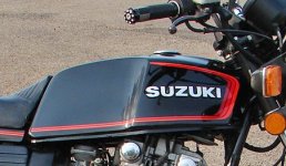 1980-Suzuki-GS450-450-Tank.jpg