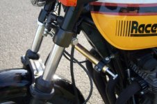 1978-Kawasaki-KZ1000-L-Side-Detail-550x366.jpg