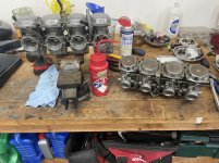 XS1100_carbs.jpg