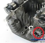 1982-Suzuki-GS550-M-Cylinder-Head-Valves-Cam.jpg