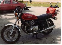 2 Suzuki GS750 Labour Day 1977.jpg