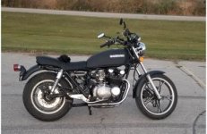 Suzuki.jpg Suzuki.jpg