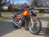 suzuki-gs750t-83-513763.jpg
