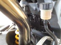 R-R mounting position on 2007 Triumph Daytona 675.jpg