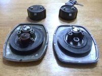 new gas cap seal and pillion spacers 003.jpg