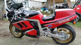 1989GSXR1100resized.jpg