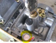 carb plug.JPG