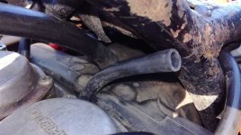 gs550 fuel line.jpg gs550 fuel line.jpg